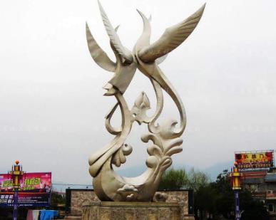 北京雕塑公司助力不锈钢雕塑的应用广泛化