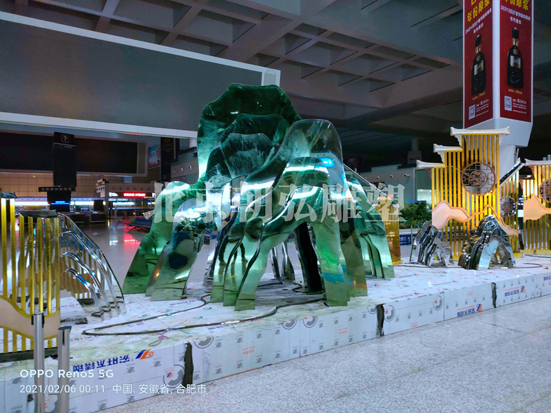 北京雕塑厂分享：广场不锈钢雕塑春季该做哪些保养工作